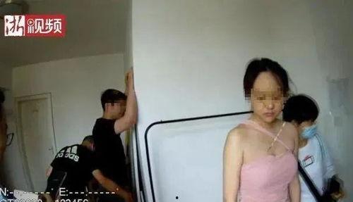 色国产女视频,展现独特魅力，引领时尚潮流