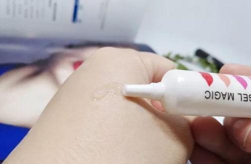 国产口红雨衣测评视频,时尚与实用的完美结合