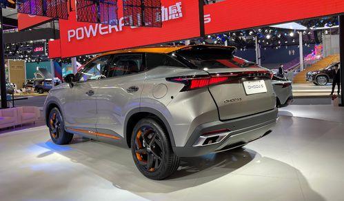 国产大长城最新视频,国产大长城震撼亮相，传承与创新交织的视觉盛宴