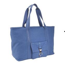 国产热门精品包包视频,视频带你领略时尚潮流魅力